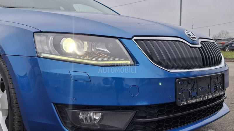 Škoda Octavia Light premium