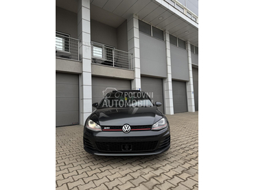 Volkswagen Golf 7 GTI PERFORMANS