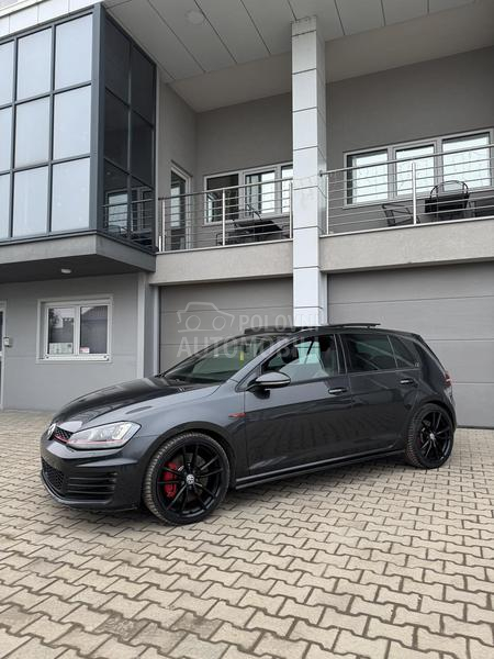Volkswagen Golf 7 GTI PERFORMANS