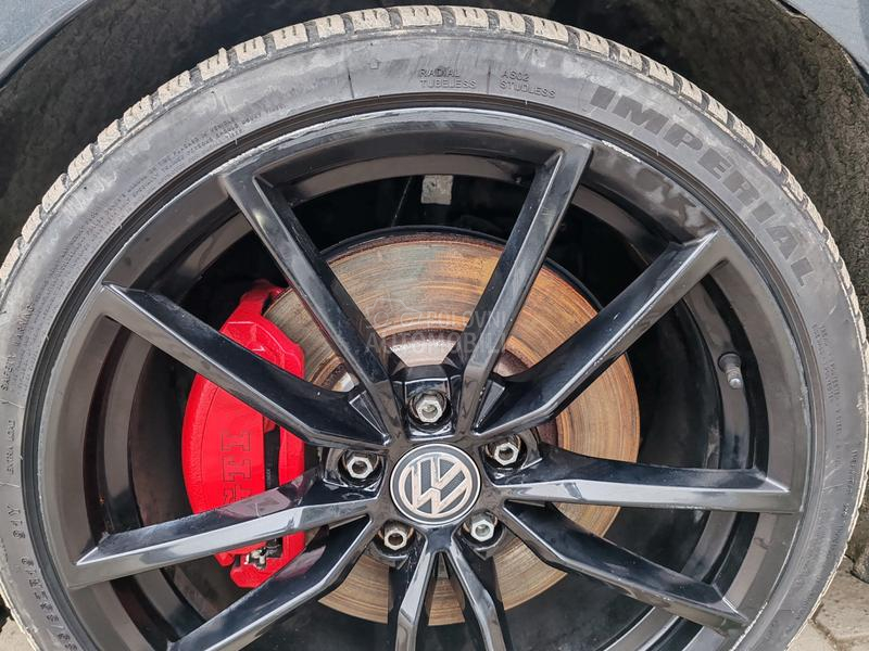 Volkswagen Golf 7 GTI PERFORMANS