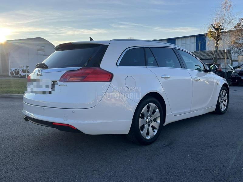 Opel Insignia 2.0 SPRTS TOURER