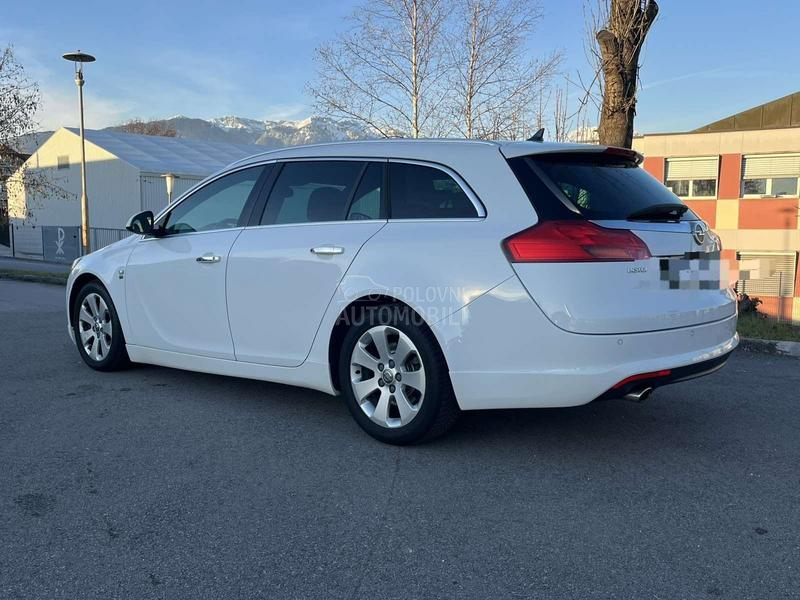 Opel Insignia 2.0 SPRTS TOURER
