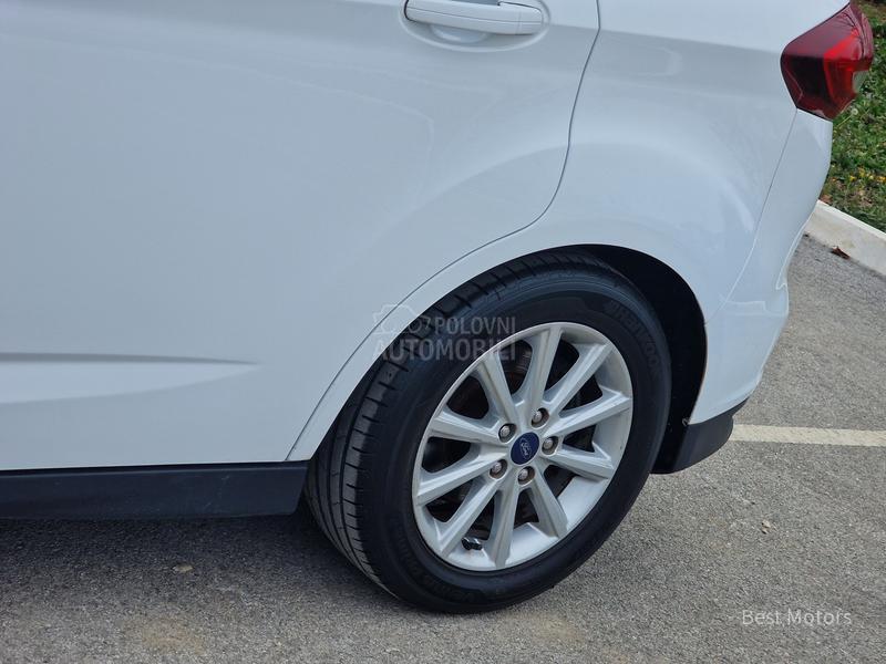 Ford C-Max 1.0 125 TITANIUM