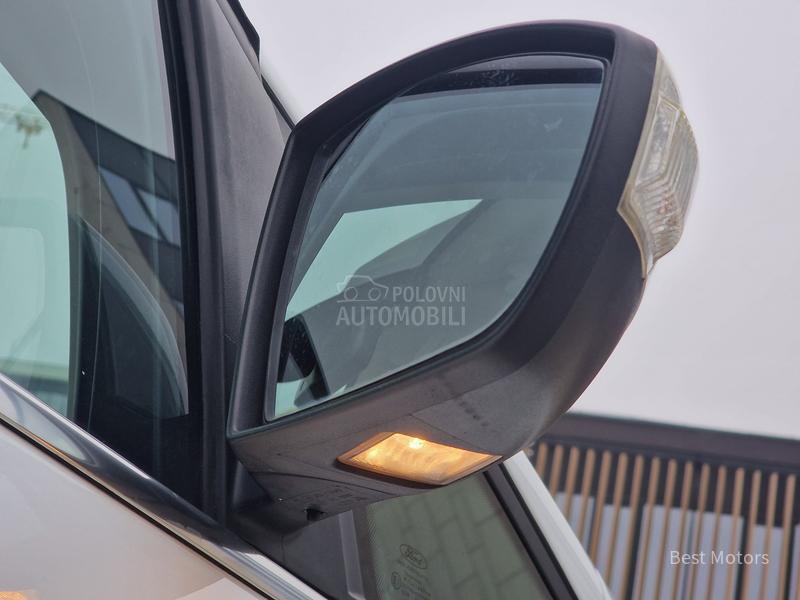 Ford C-Max 1.0 125 TITANIUM