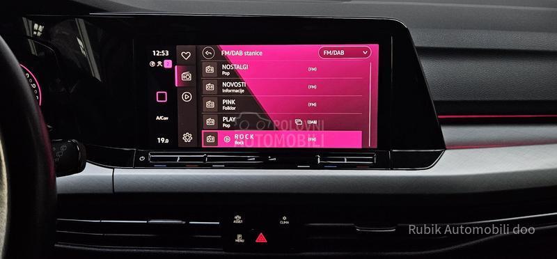 Volkswagen Golf 8 1.5 tgi DSG