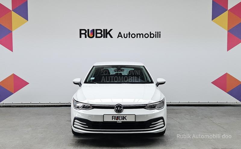 Volkswagen Golf 8 1.5 tgi DSG