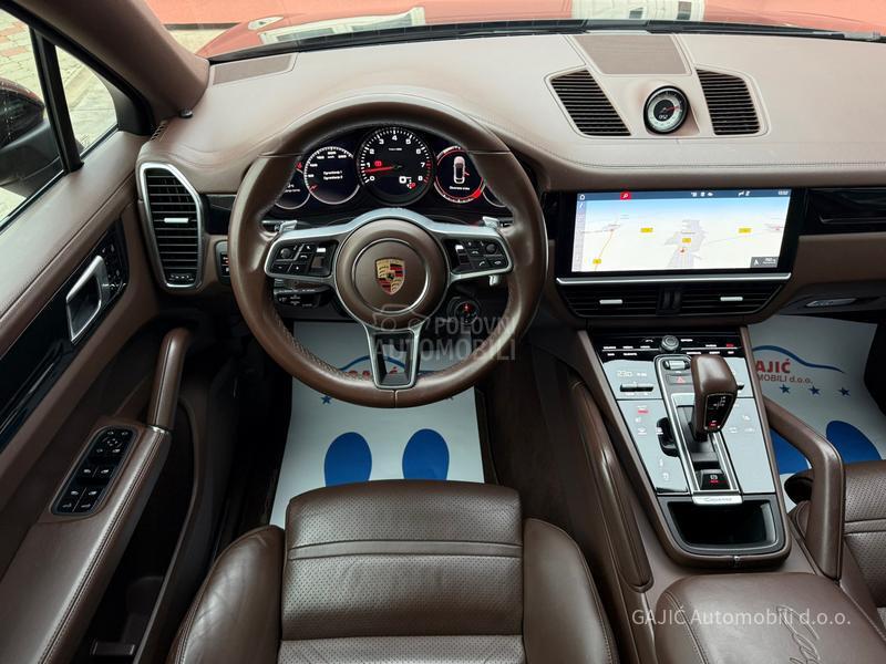Porsche Cayenne SPORT HRONO
