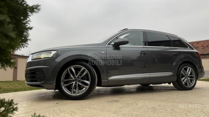 Audi Q7 3.0TDI/3XS-LINE/PANO
