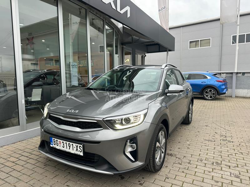 Kia Stonic 1.2 LX URBAN PLUS