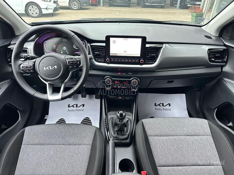 Kia Stonic 1.2 LX URBAN PLUS