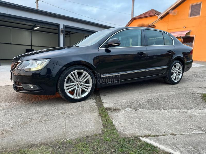 Škoda Superb 2.0 TDI DSG