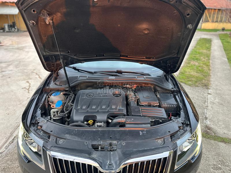 Škoda Superb 2.0 TDI DSG