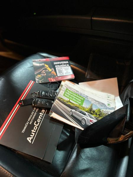 Škoda Superb 2.0 TDI DSG