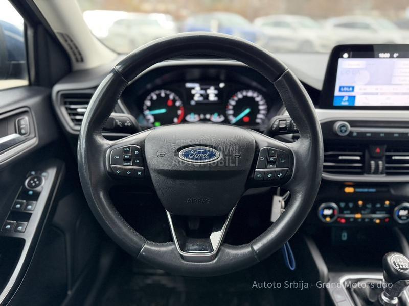 Ford Focus 1.0 ECOBOOST TREND