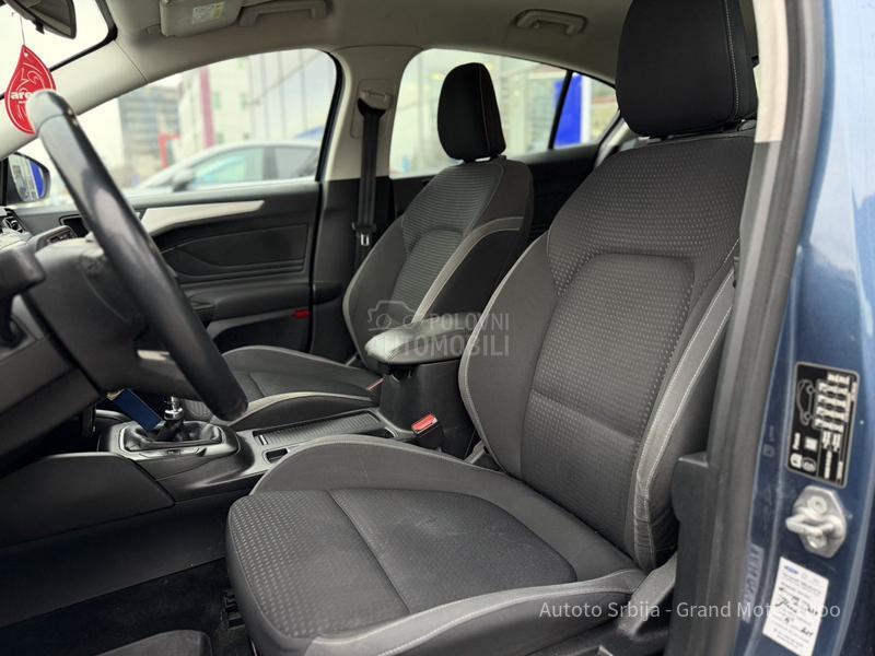 Ford Focus 1.0 ECOBOOST TREND