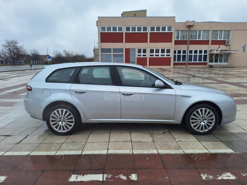 Alfa Romeo 159 1.9 jtdm