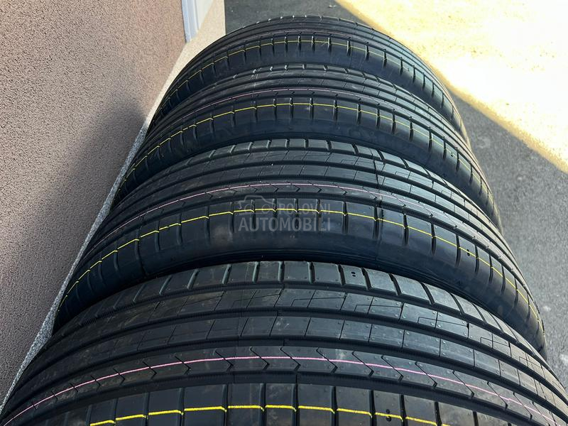 Hankook 215/65 R17 Letnja