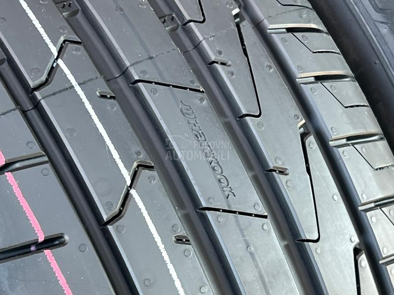 Hankook 215/45 R17 Letnja