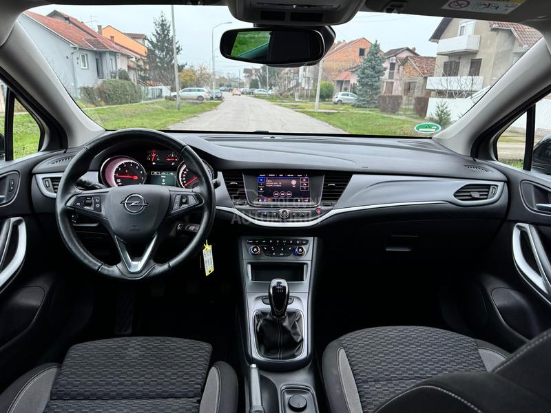 Opel Astra K 1.2 Turbo