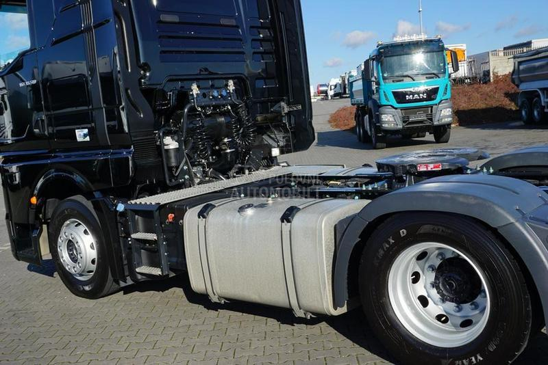 MAN TGX  tegljač DOM1622