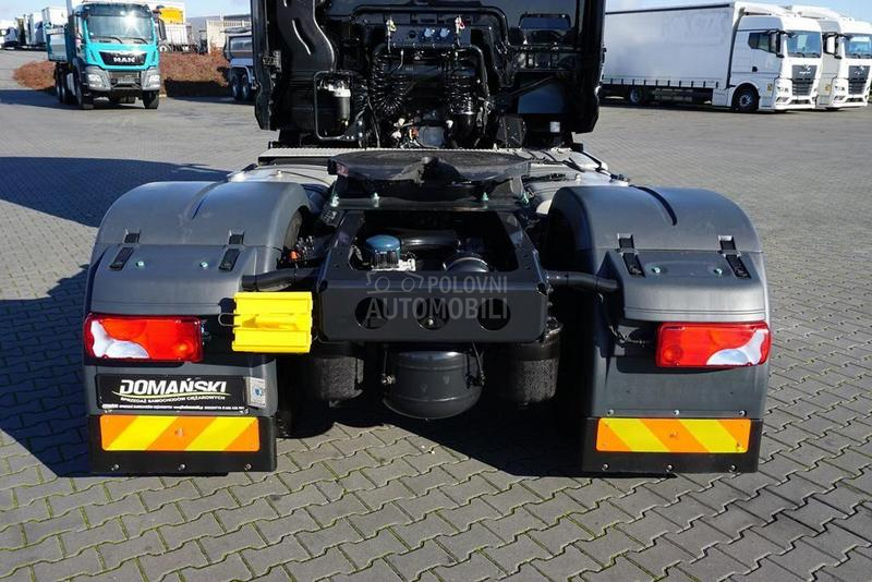 MAN TGX  tegljač DOM1622