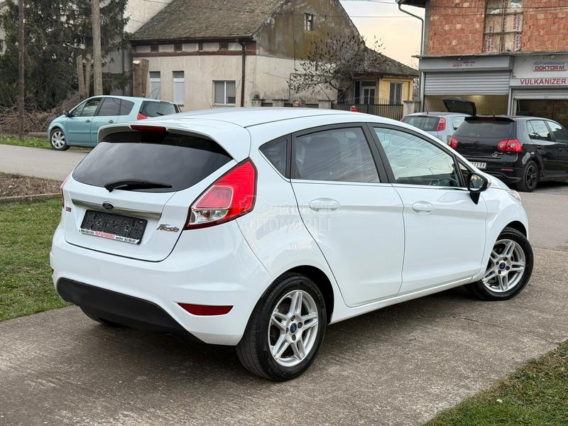 Ford Fiesta TDCI TITANIUM LED