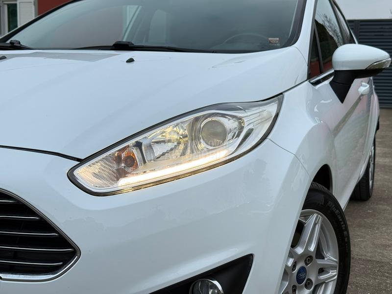 Ford Fiesta TDCI TITANIUM LED