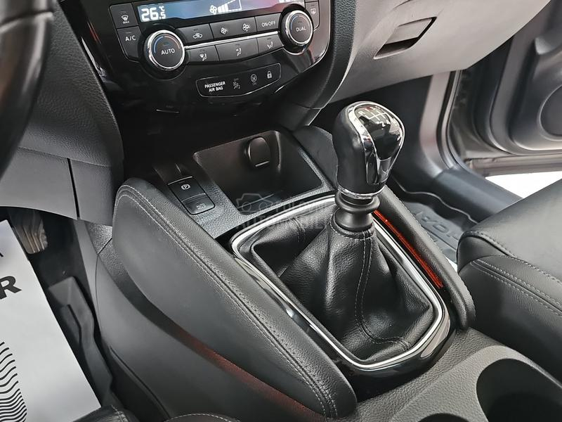 Nissan Qashqai TEKNA/MALA KM