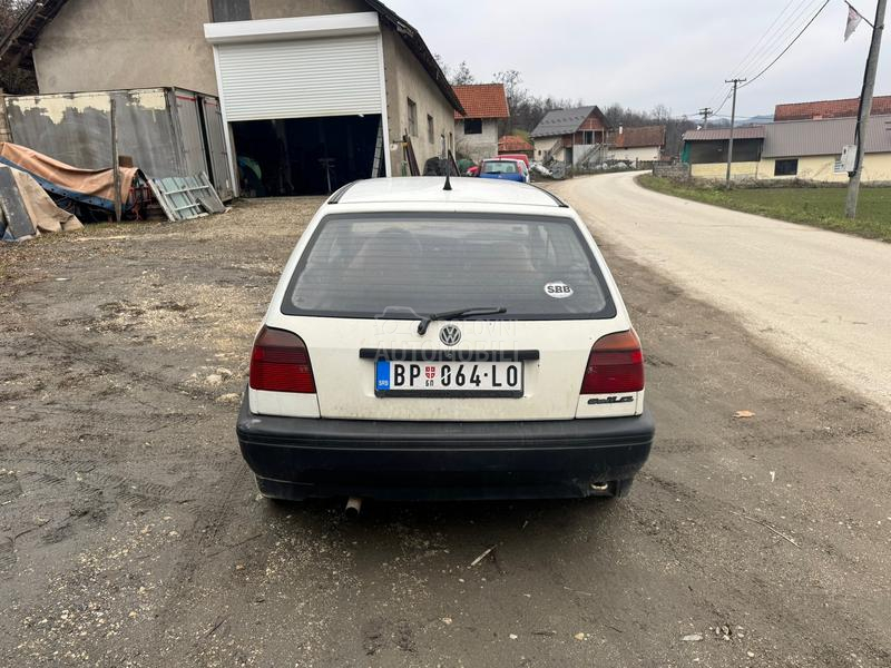 Volkswagen Golf 3 1.9d