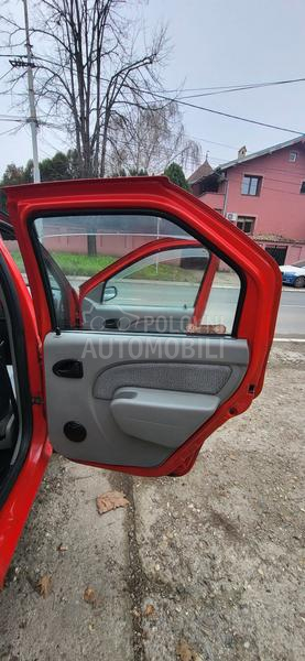 Dacia Logan 1.6 MPI