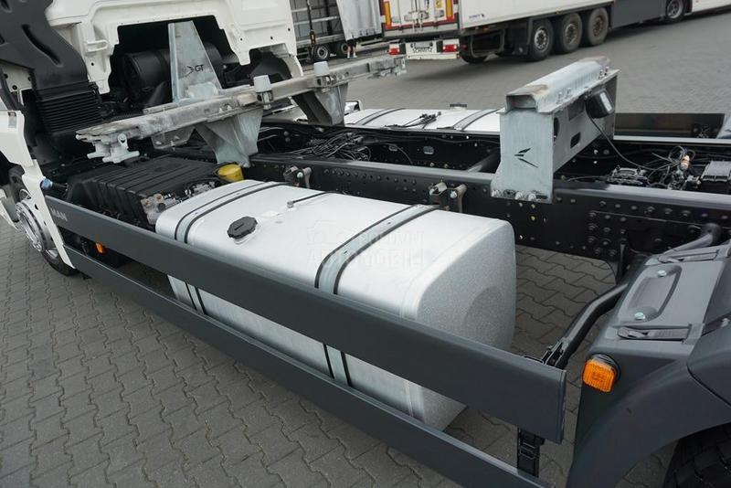 MAN TGX kamion šasija DOM1627