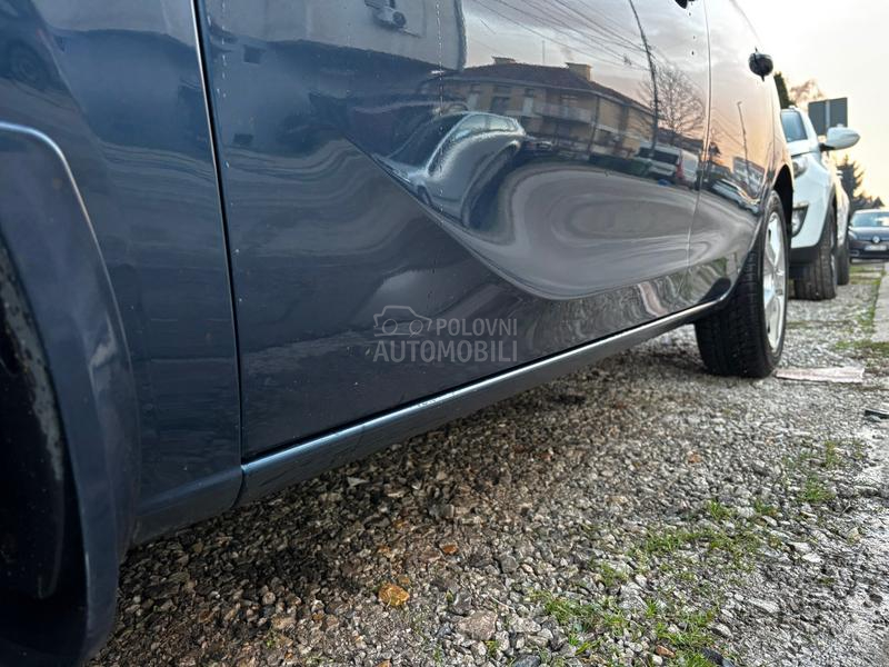 Opel Corsa E 1.0 nov