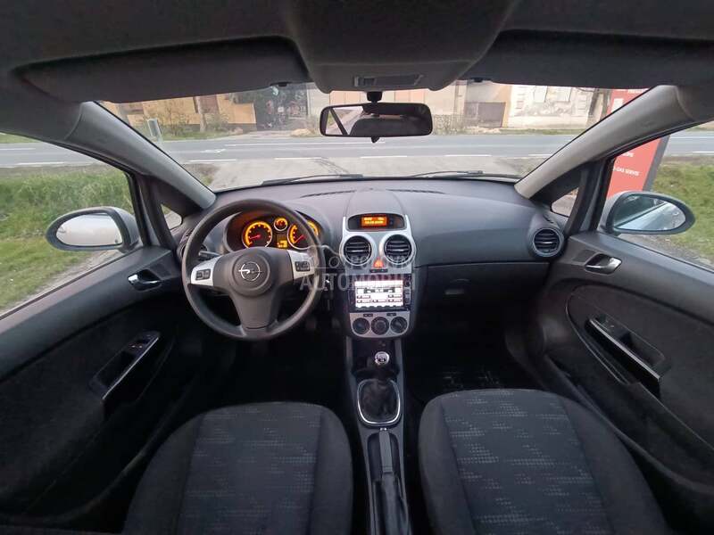 Opel Corsa D 1.2