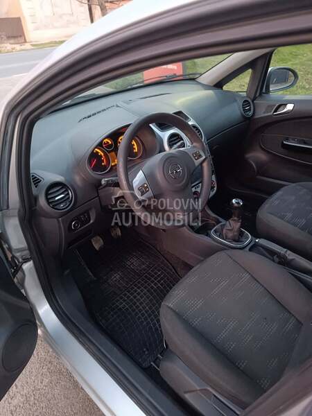Opel Corsa D 1.2