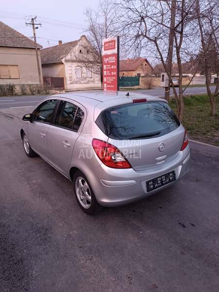 Opel Corsa D 1.2