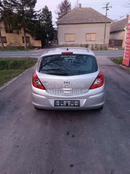 Opel Corsa D 1.2