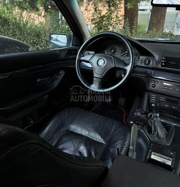 BMW 523 2.5