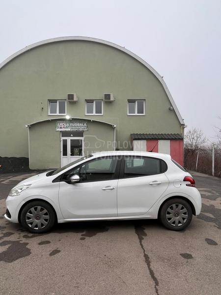 Peugeot 208 1.6 HDI