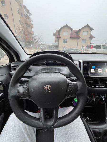 Peugeot 208 1.6 HDI
