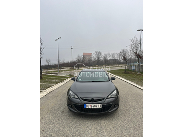 Opel Astra J GTC