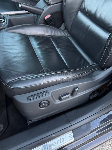 Škoda Superb 2.0 TDI DSG