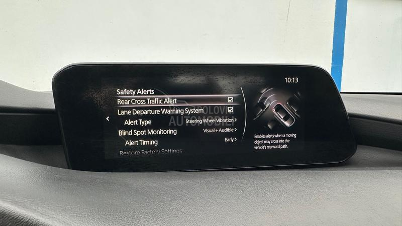 Mazda 3 2.0 SKYACTIV LUXURY