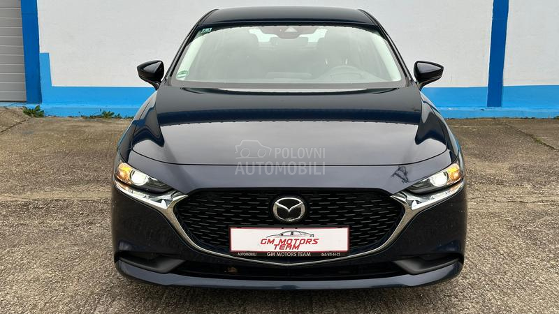Mazda 3 2.0 SKYACTIV LUXURY