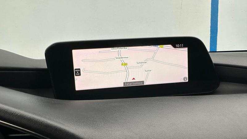 Mazda 3 2.0 SKYACTIV LUXURY