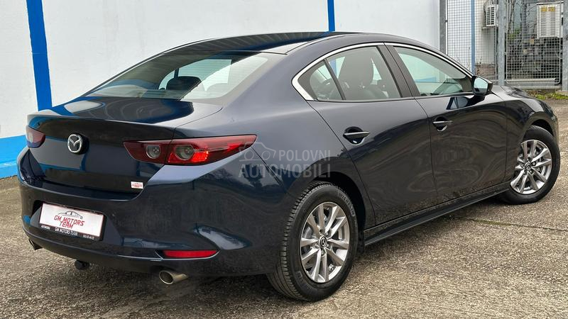 Mazda 3 2.0 SKYACTIV LUXURY