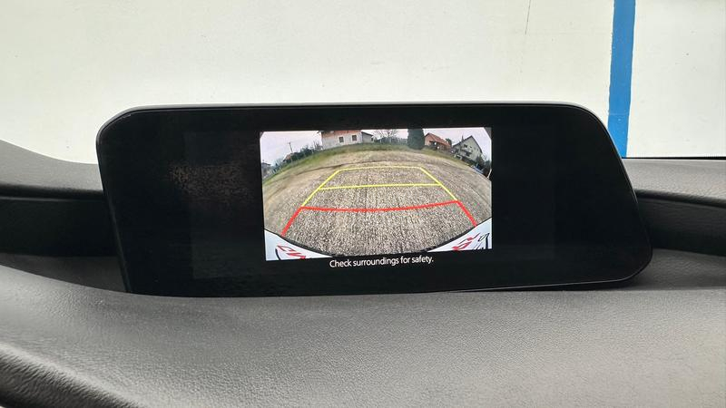 Mazda 3 2.0 SKYACTIV LUXURY