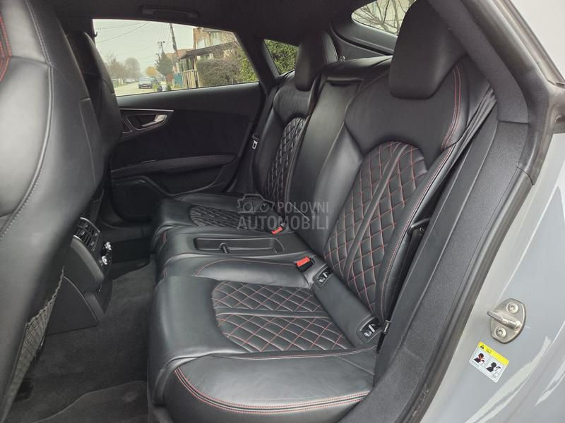 Audi A7 competition/matrix
