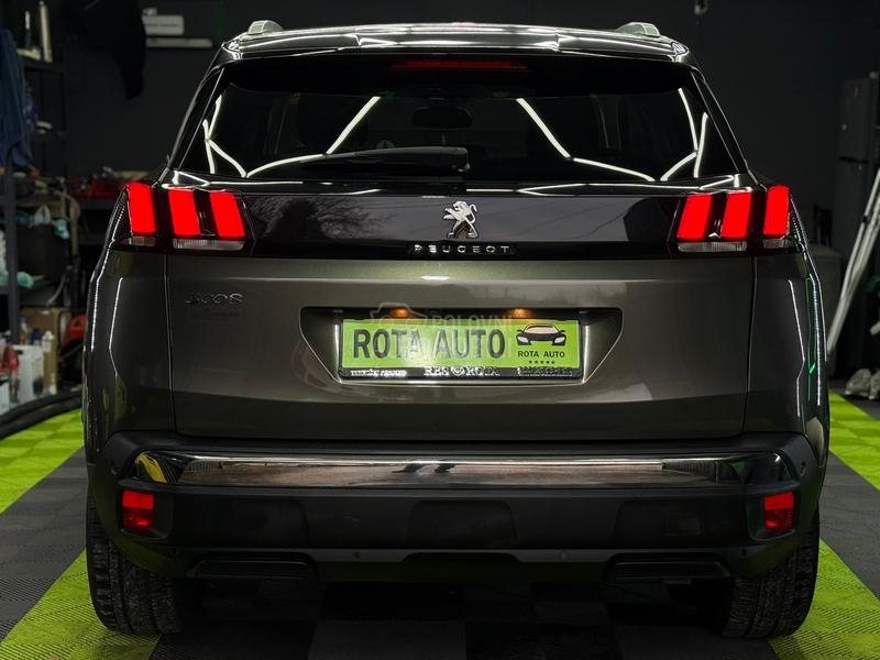 Peugeot 3008 1.5hdi/ALLURE/N0V