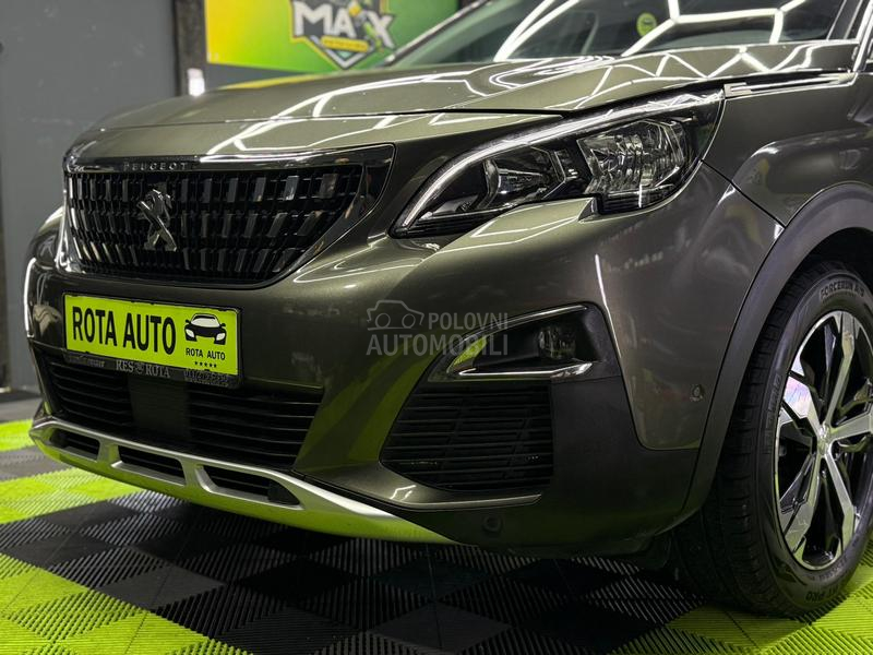 Peugeot 3008 1.5hdi/ALLURE/N0V