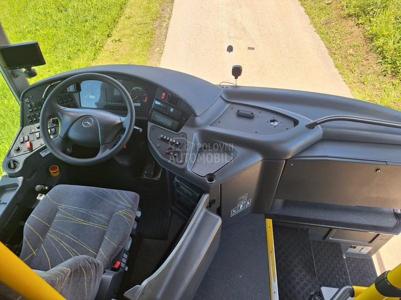 Mercedes Benz Intouro  L Euro6